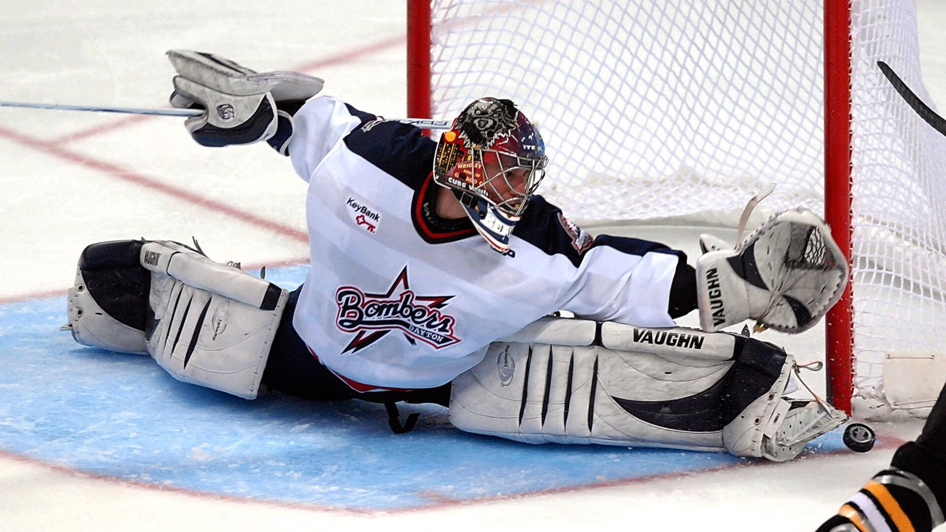 球迷“狂欢夜”：欧冠现场气氛爆棚瞬间，欧冠球迷交流群